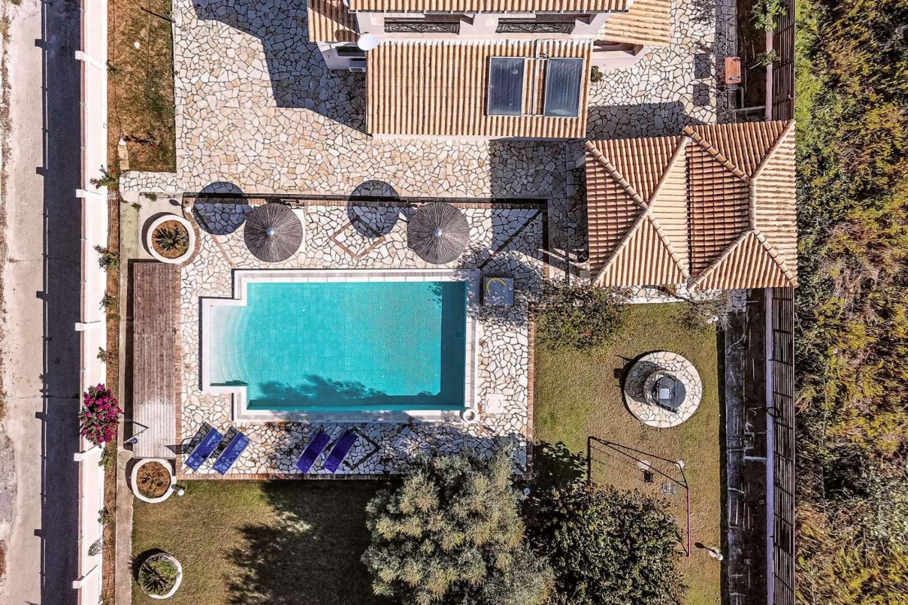 Skidi Beach House Ágios Matthaíos Buitenkant foto